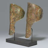 A PAIR OF ITALIC BRONZE ANKLE-GUARDS - photo 2