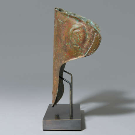 A PAIR OF ITALIC BRONZE ANKLE-GUARDS - photo 5