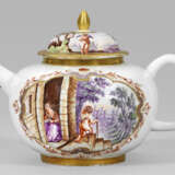 Seltene Teekanne mit mythologischen Szenen - Foto 2