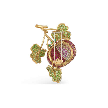 NO RESERVE | MARCHAK MULTI-GEM POMEGRANATE BROOCH - Foto 4