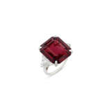 NO RESERVE | GARNET AND DIAMOND RING - Foto 2