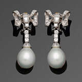 Paar elegante Südsee-Perlohrgehänge mit Diamantbesatz - Foto 1