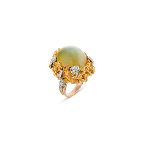 CAT'S EYE CHRYSOBERYL AND DIAMOND RING - photo 4