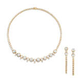 SET OF CULTURED PEARL AND DIAMOND JEWELLERY - фото 1