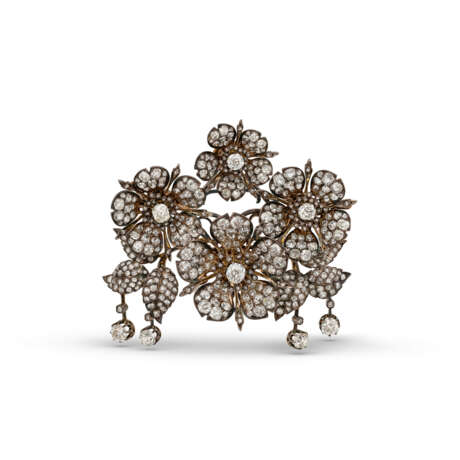 ANTIQUE DIAMOND EN TREMBLANT FLOWER BROOCH - photo 1