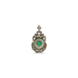 EMERALD AND DIAMOND PENDANT/BROOCH - photo 3