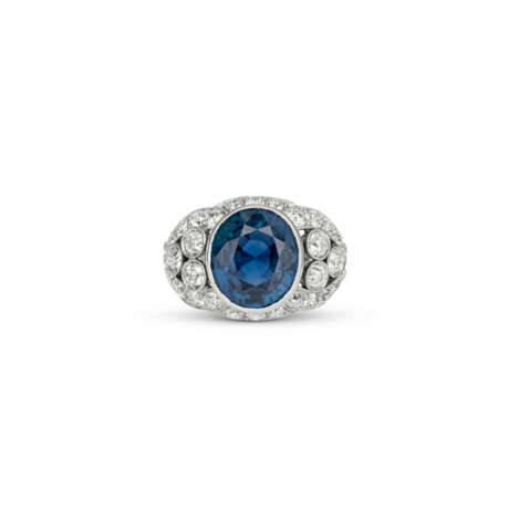 BOUCHERON SAPPHIRE AND DIAMOND RING - photo 1