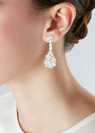 VICTOIRE DE CASTELLANE DIAMOND EARRINGS - Foto 2