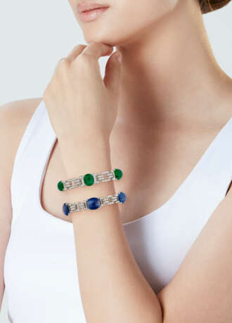 ART DECO TWO SAPPHIRE, STAR SAPPHIRE, EMERALD AND DIAMOND BRACELETS, ATTRIBUTED TO CHAUMET - Foto 2