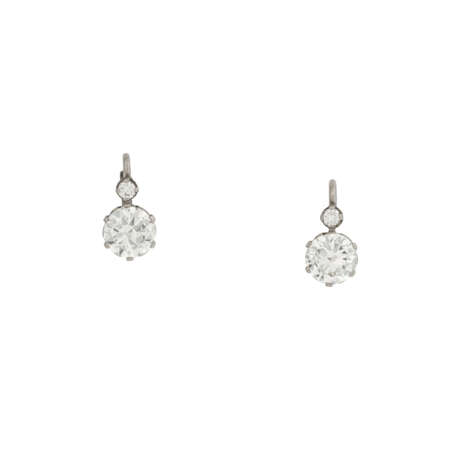 DIAMOND EARRINGS - photo 1