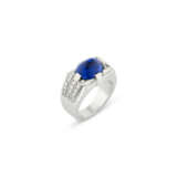 NO RESERVE | SAPPHIRE AND DIAMOND RING - photo 3