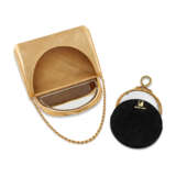 STERLÉ DIAMOND AND GOLD EVENING BAG, ACCOMPANIED BY A VAN CLEEF & ARPELS DOUBLE SIDED SWIVEL MIRROR - Foto 2