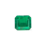 NO RESERVE | UNMOUNTED EMERALD - photo 1