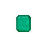 UNMOUNTED EMERALD - photo 1