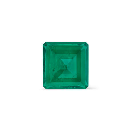 UNMOUNTED EMERALD - photo 3