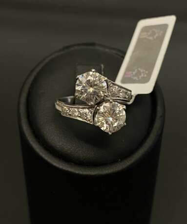 Platinum ring with diamonds and synthetic moissanites Platinum Other style 21th century - photo 1