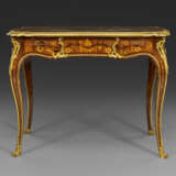 A LOUIS XV ORMOLU-MOUNTED AMARANTH, BOIS SATINE AND MARQUETRY TABLE A ECRIRE - фото 2