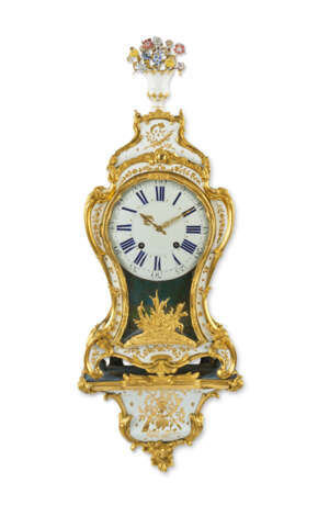 A LOUIS XV ORMOLU-MOUNTED WHITE ENAMELED AND GOLD FOIL CARTEL CLOCK - фото 2