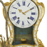 A LOUIS XV ORMOLU-MOUNTED WHITE ENAMELED AND GOLD FOIL CARTEL CLOCK - фото 3