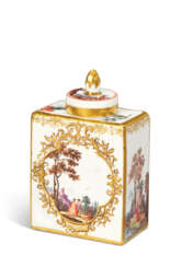 A MEISSEN PORCELAIN TEA CADDY AND COVER