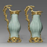 A PAIR OF LOUIS XV ORMOLU-MOUNTED CHINESE CELADON-GLAZED PORCELAIN EWERS - photo 3