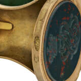 A TWO-COLOR GOLD-MOUNTED NEPHRITE TRIPLE HAND SEAL - photo 9