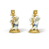 A PAIR OF LOUIS XV ORMOLU-MOUNTED CHINESE AND FRENCH PORCELAIN TWO BRANCH CANDELABRA - photo 2