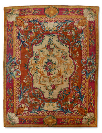 A ROYAL LOUIS XV SAVONNERIE CARPET - photo 1