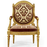 A PAIR OF LOUIS XVI GILTWOOD FAUTEUILS - фото 4