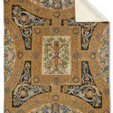 A ROYAL LOUIS XIV SAVONNERIE CARPET FRAGMENT - Foto 2