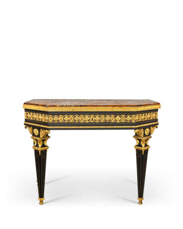 A LATE LOUIS XV ORMOLU-MOUNTED EBONY SIDE TABLE - photo 2