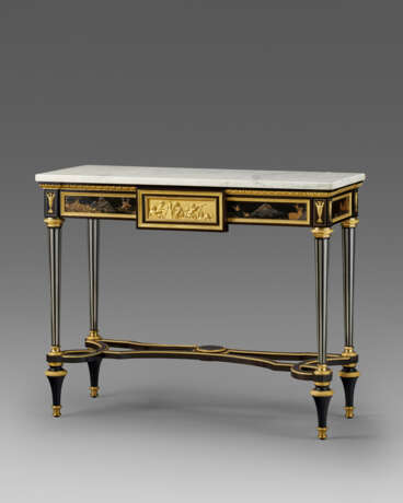 A LOUIS XVI ORMOLU-MOUNTED PEWTER-INLAID JAPANESE LACQUER AND EBONY SIDE TABLE - photo 1