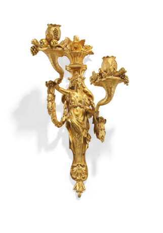 A PAIR OF LATE LOUIS XV ORMOLU TWO-BRANCH WALL-LIGHTS - photo 3