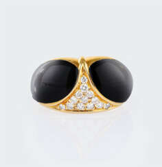 Cartier. Brillant-Onyx Ring.