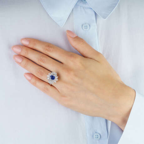 Feiner Saphir-Diamant Ring. - Foto 2