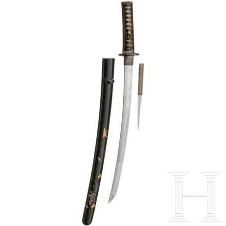 Wakizashi mit Koto-Klinge und Montierung der späten Edo-Periode - photo 2