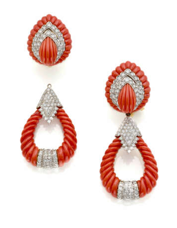 Carved coral, round diamond and bi-coloured gold e… - photo 2