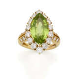 VAN CLEEF & ARPELS | Marquise ct. 7.00 circa olivi… - photo 1