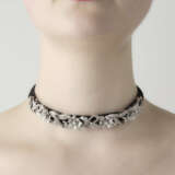 Velvet choker with diamond and white gold flower s… - фото 2