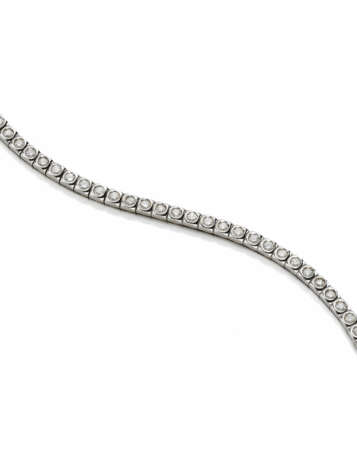 Diamond and white gold tennis bracelet, diamonds i… - photo 1