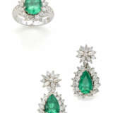 Diamond, pear shaped emerald and white gold jewell… - фото 1