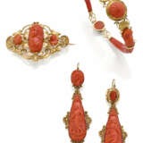 Sculpted orange coral and yellow gold jewellery se… - фото 1