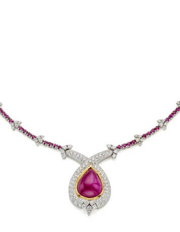 Diamond, ruby and white gold necklace accented wit… - Foto 2