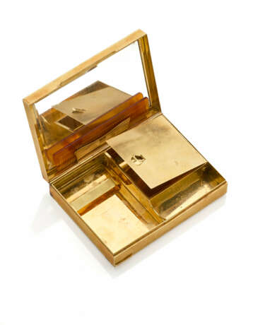 Yellow chiselled gold powder case with comb and in… - Foto 3