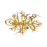 Emerald and yellow gold abstract shaped brooch, g … - Foto 1