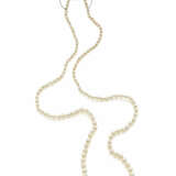 Graduated pearl necklace accented with rose cut di… - photo 1