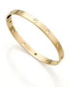 Cartier. CARTIER | Yellow gold bangle bracelet, g 23.89 cir…