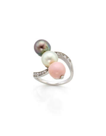 White, black and conch pearl, diamond and platinum… - photo 1