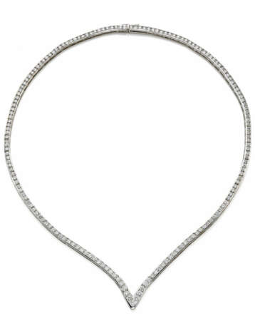 Diamond and white gold necklace, diamonds in all c… - photo 1