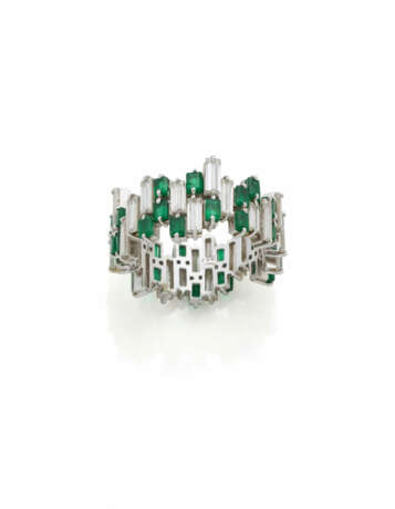 CALDERONI | Baguette diamond and emerald white gol… - Foto 1